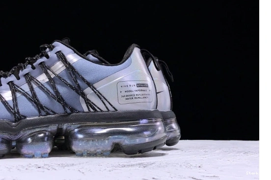 AQ8810-400 UTILITY VAPORMAX RUN BLUE DUSK AIR 0329